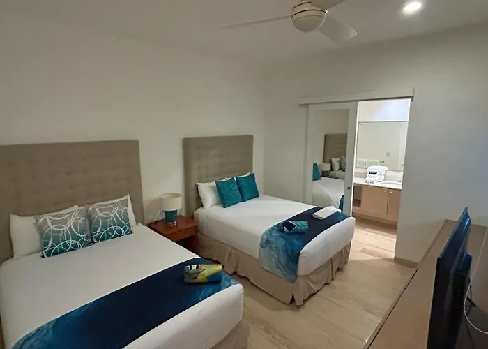 Seaview Roof Pool And Hammock 3 Blocks From